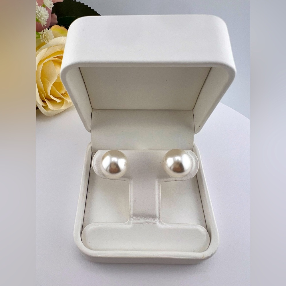 Classic Round White Pearl Earrings
